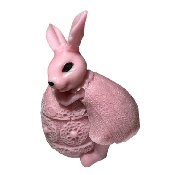 Easter Bunny Candle - Picture 4 of 8